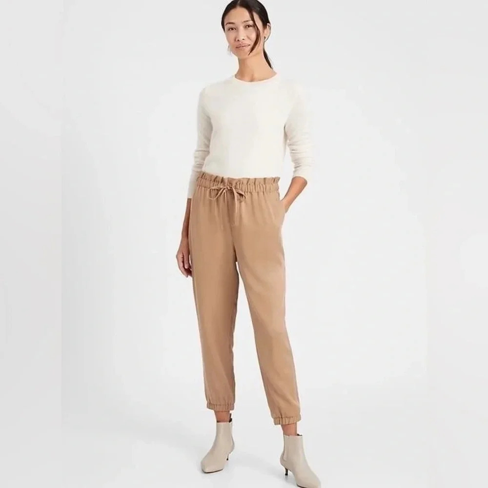 Banana Republic Paperbag Waist Balloon Joggers Relaxed Fit Pants Tan Size XS